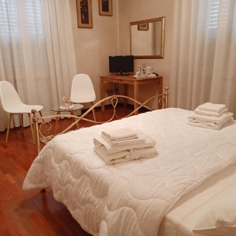 Hotel La Casa Di Tino à Fontanellato Extérieur photo
